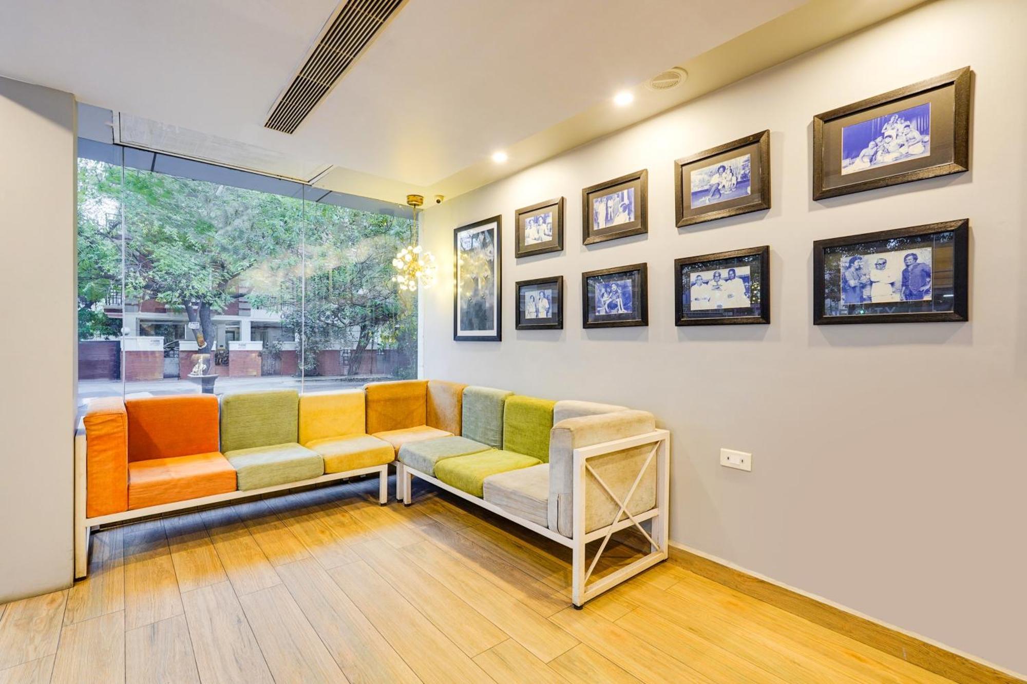 Super Townhouse Oak Kodambakkam Formerly Cine City Chennai Esterno foto